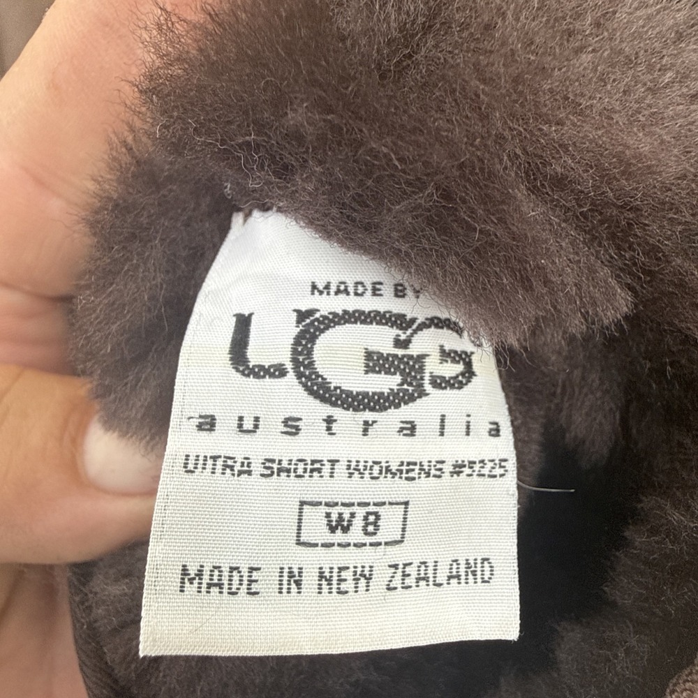 UGG Australia Ultra Short 5225 Mid-Calf Boots Womens US 8 Made in New Zealand - Picture 8 of 9